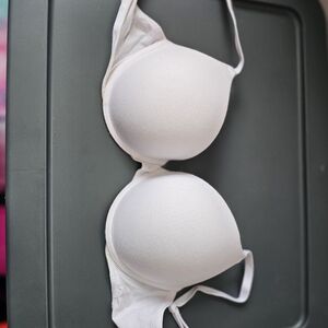 Victoria's Secret Classic White Bra